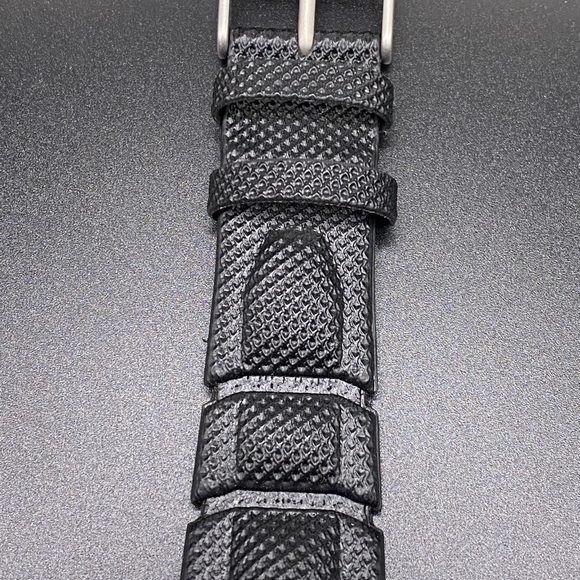 World Series 100TH Anniversary 2003 Game Time Watch - Picture 5 of 10